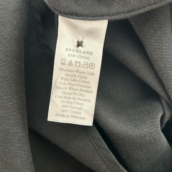 Everlane Drape Trench Coat in Black - Picture 8 of 8